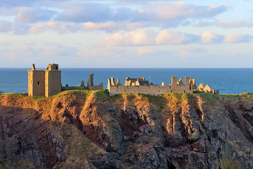 Clifftop Dunnottar Castle