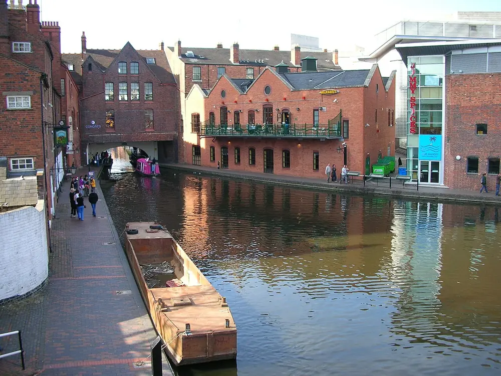 Narrowboats at Gas Street Basin