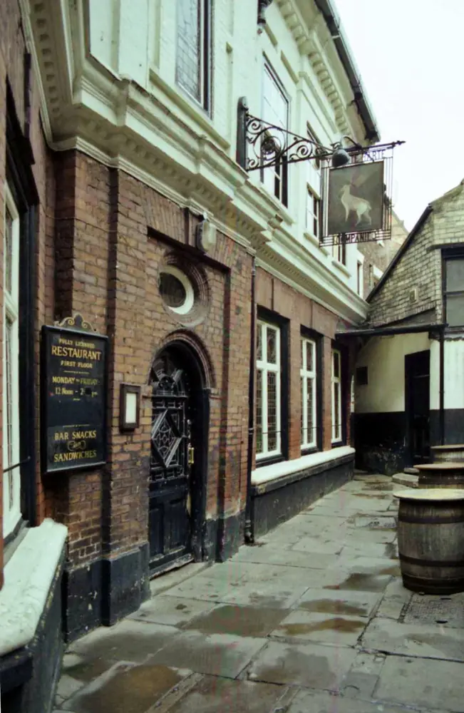 Hull's Hidden Old Pubs