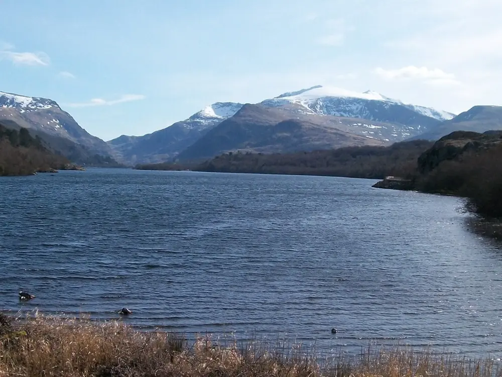 Paddleboard on Llyn Padarn