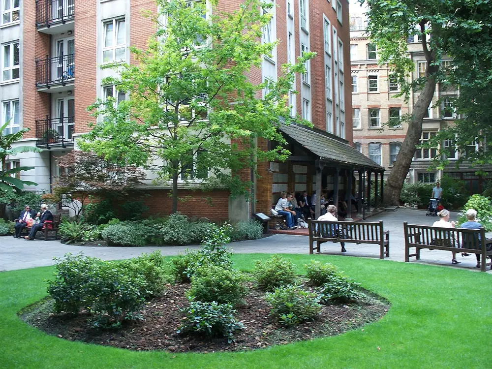 The Heroes of Postman's Park