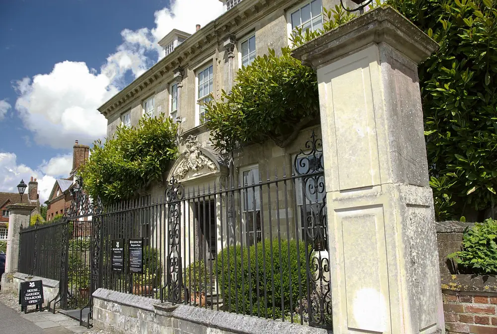 Mompesson House