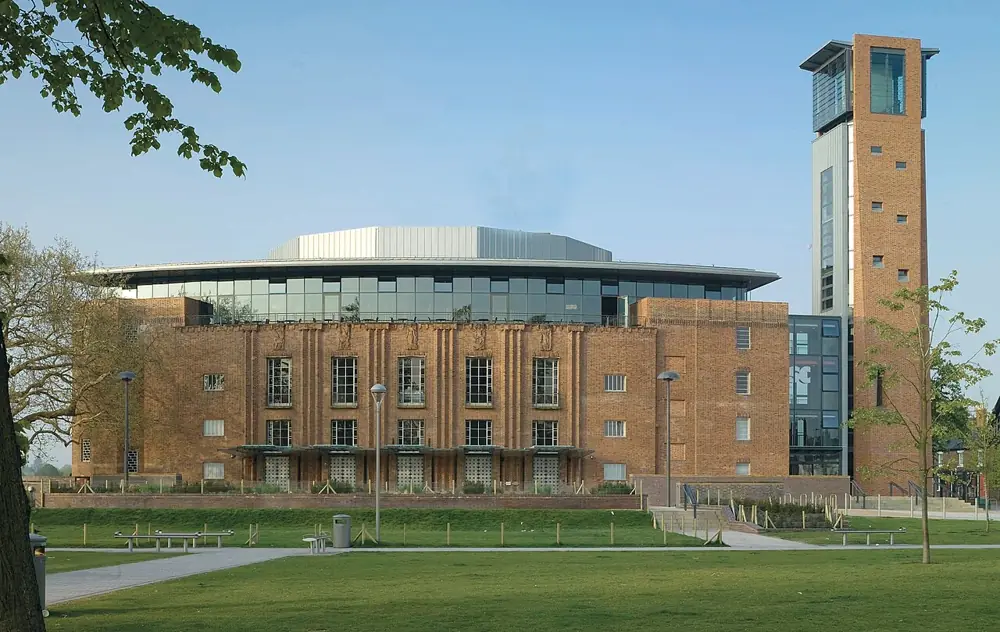 See a Play at the RSC