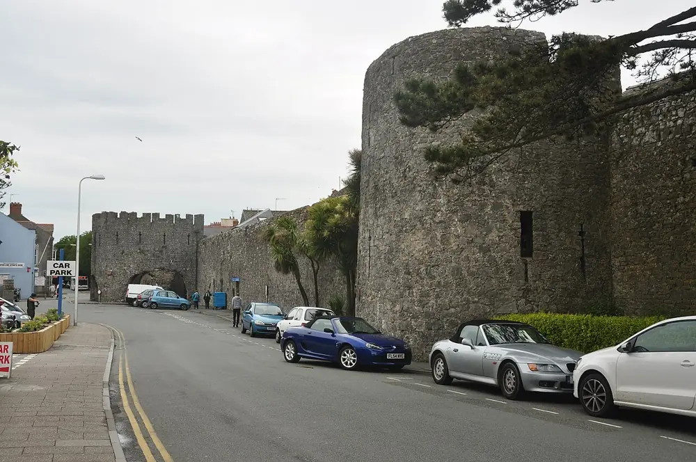 Five Arches and the Town Walls