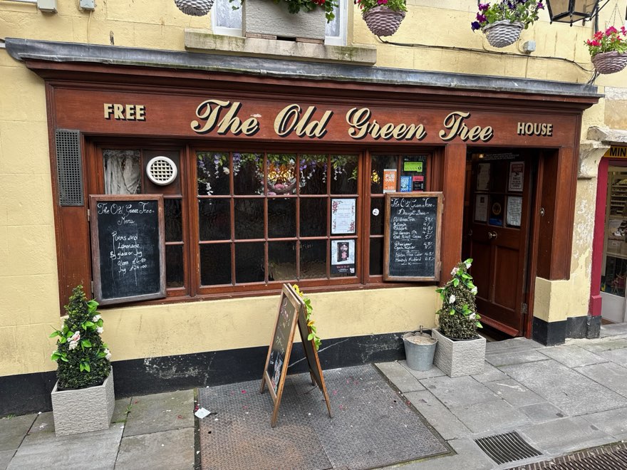 A Proper Pub Crawl, Georgian Style
