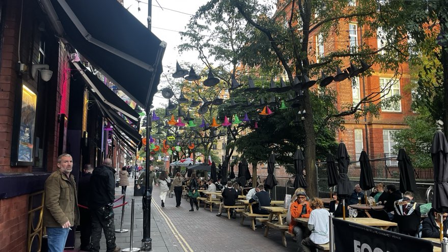 A Pint on Canal Street